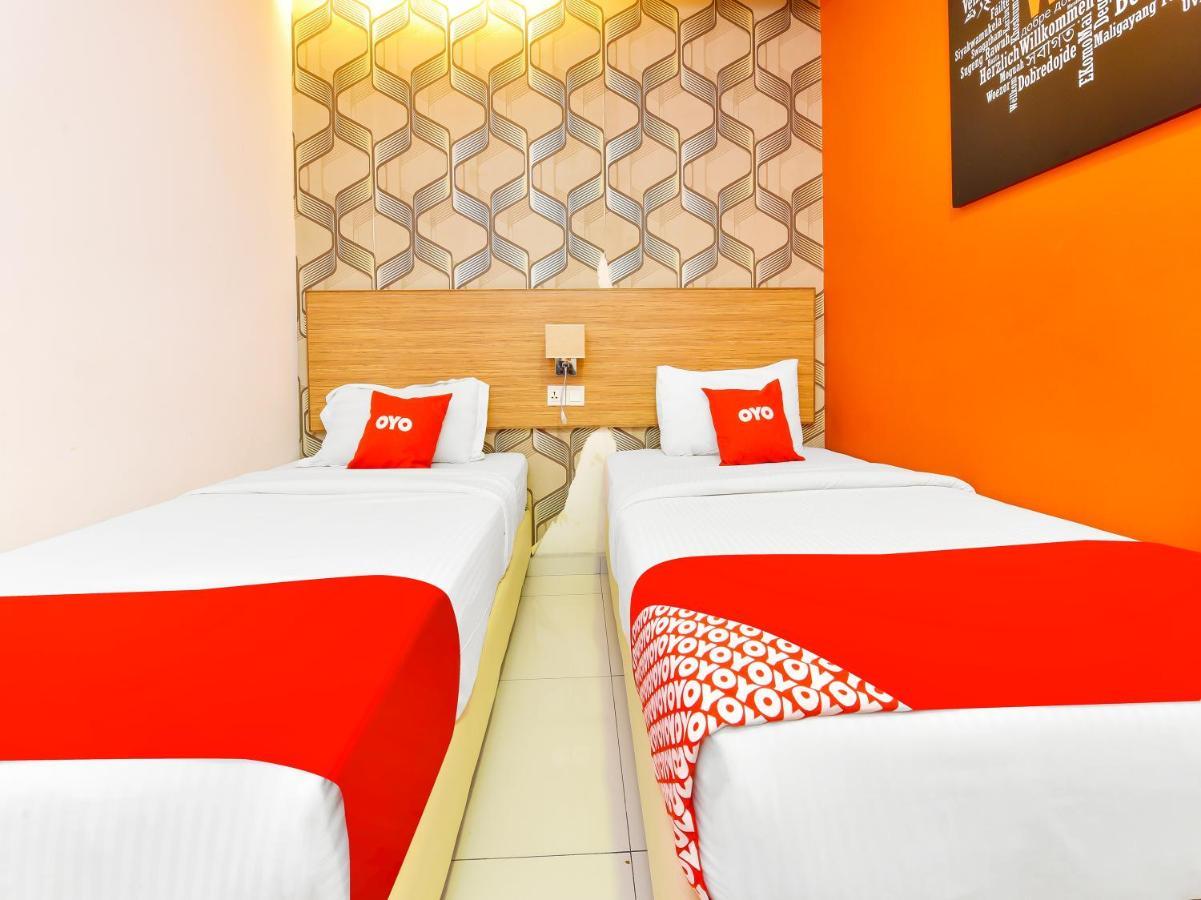 Oyo 90511 Sovotel Kota Damansara 38A Екстериор снимка