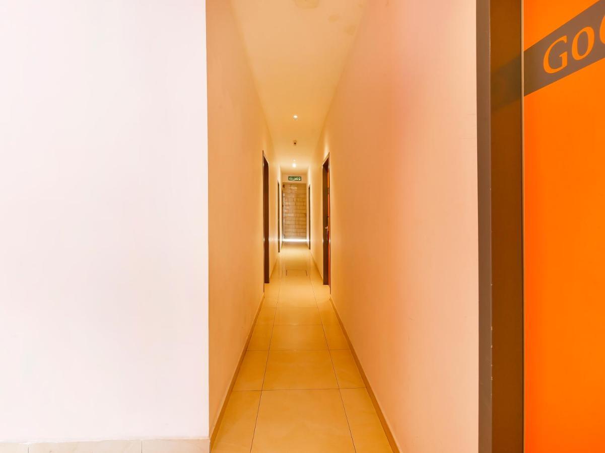 Oyo 90511 Sovotel Kota Damansara 38A Екстериор снимка