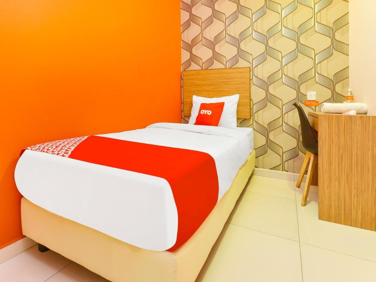Oyo 90511 Sovotel Kota Damansara 38A Екстериор снимка