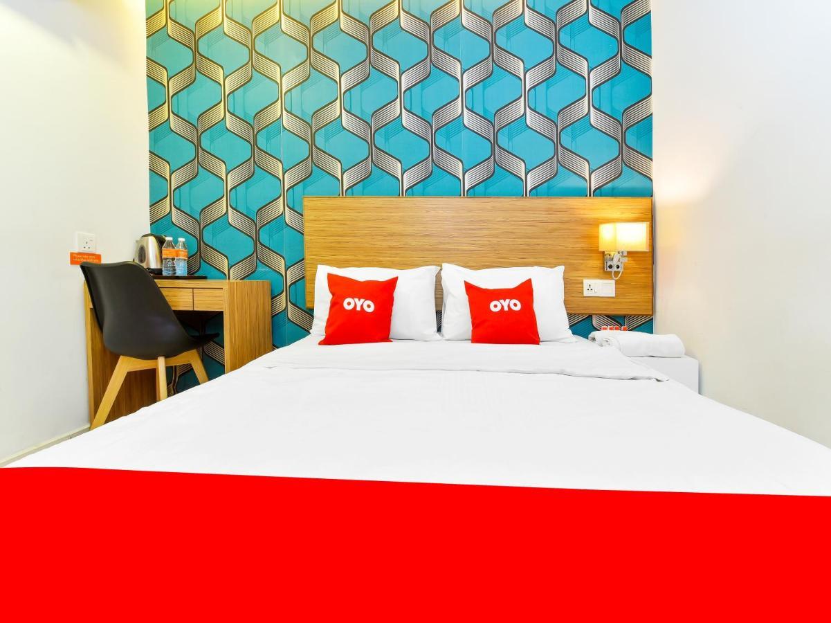 Oyo 90511 Sovotel Kota Damansara 38A Екстериор снимка